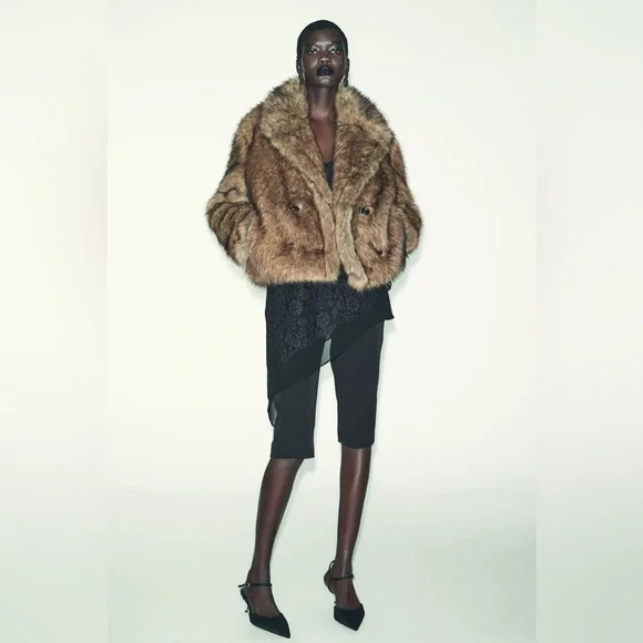 ZARA SHORT FAUX FUR - Picture 5 of 10
